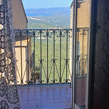 Spacieux Avec Vue Sur Les Montagnes Sartène